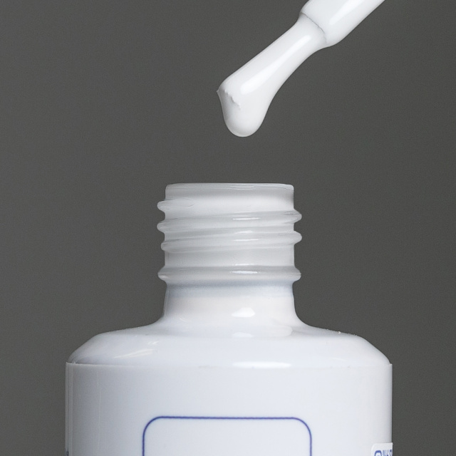 ABSOLUTE WHITE